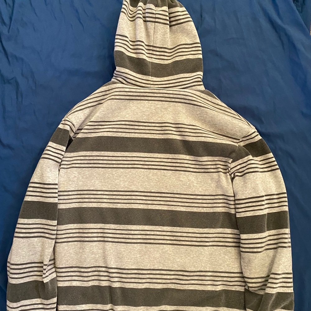 Sweater - Picture 2 of 3